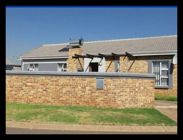 4 BEDROOM SIMPLEX FOR SALE IN ROSEACRE